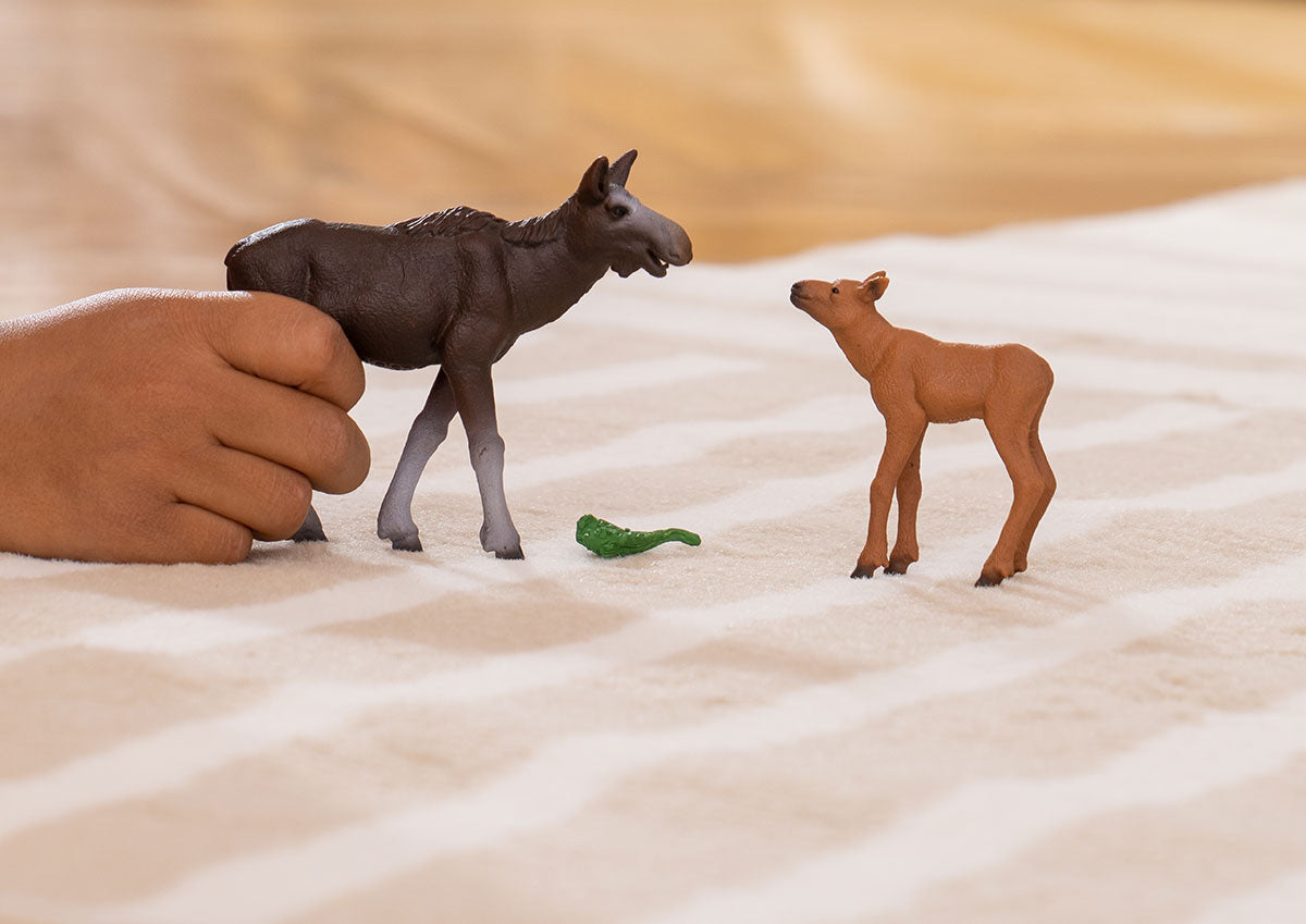 schleich-wild-life-elchkuh-mit-kalb-tierfiguren-set-42629 image 2