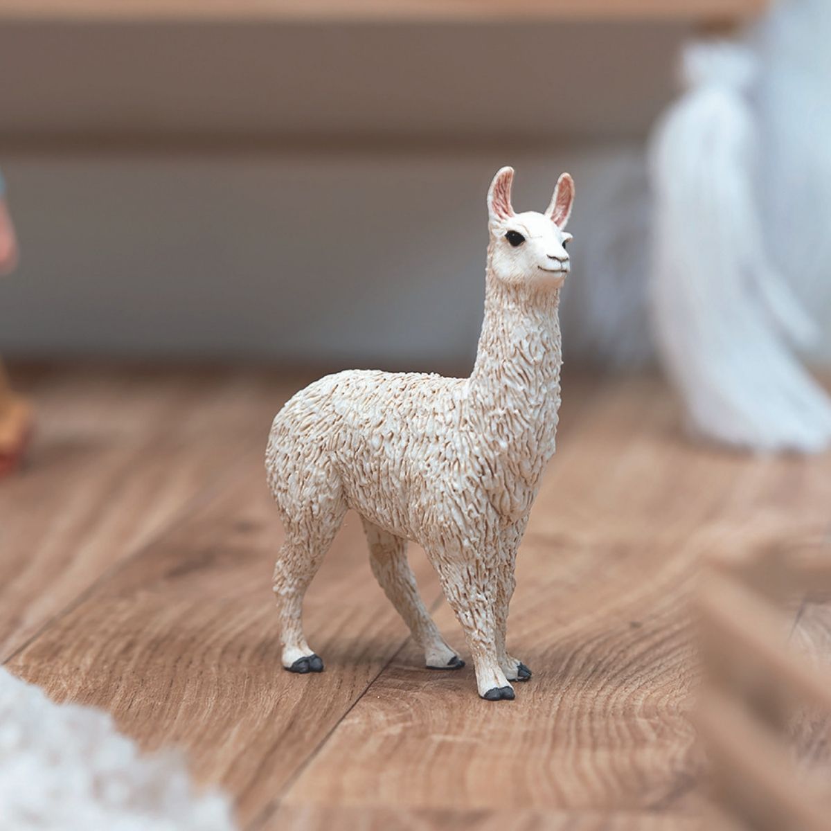 schleich-farm-world-lama-13920-tierfigur-wei image 2