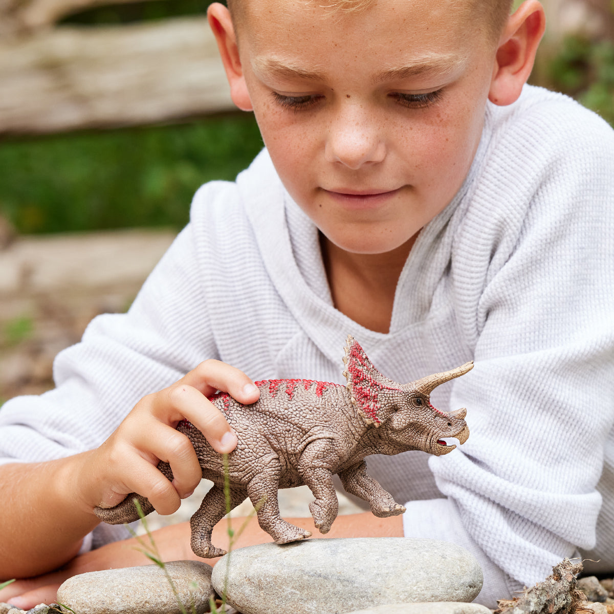 schleich-dinosaurs-triceratops-dinosaurierfigur-15000-pflanzenfresser image 2