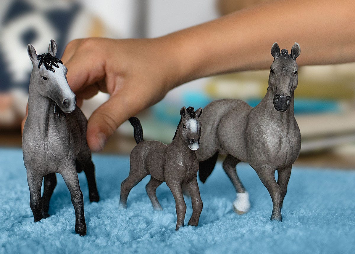 schleich-horse-club-selle-francais-fohlen-13957-pferdefigur image 2