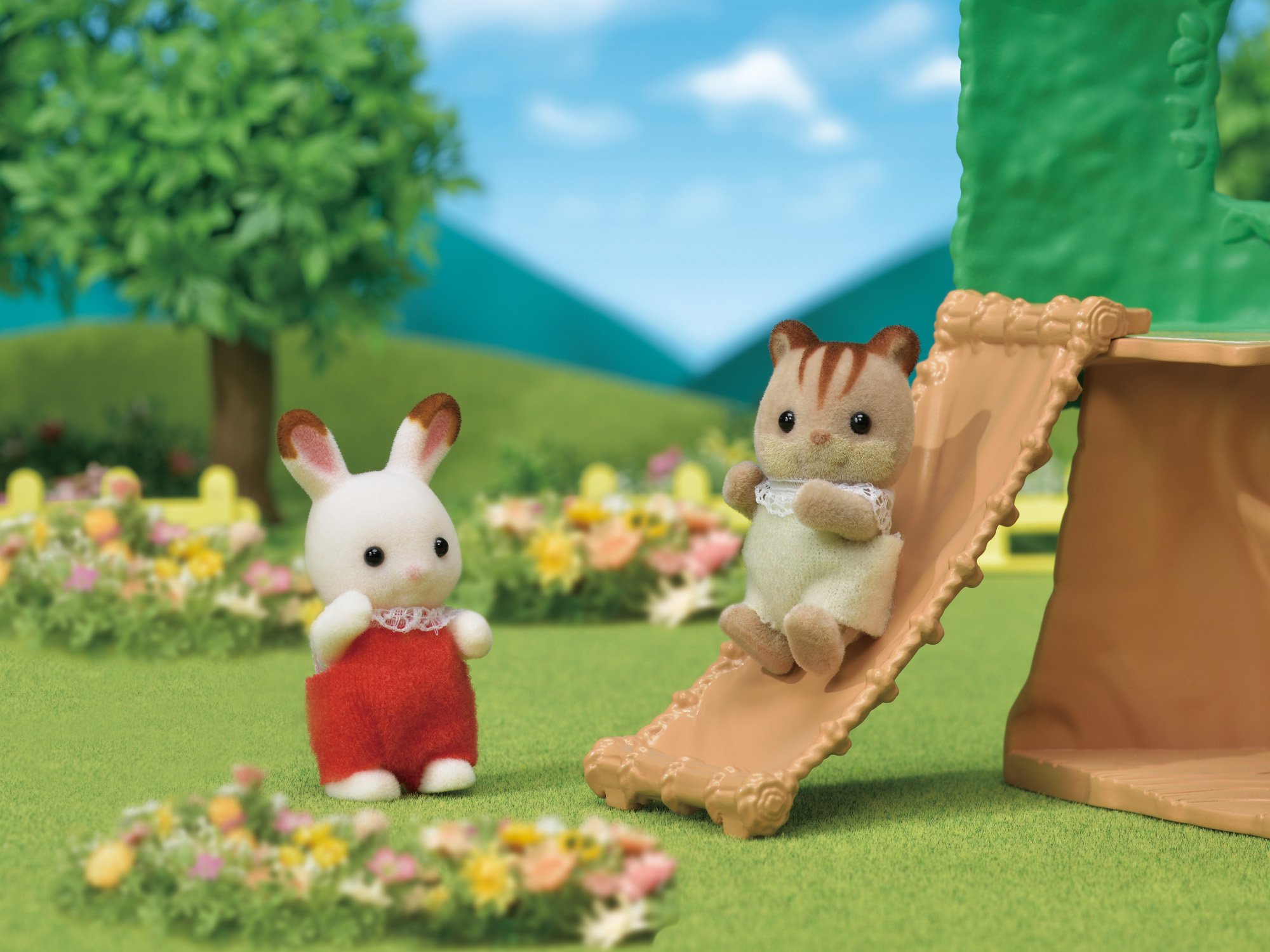 sylvanian-families-baby-5318-abenteuer-baumhaus-puppenhaus-spielset image 2