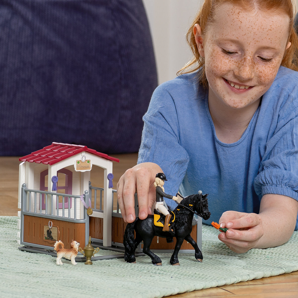 schleich-horse-club-pferdebox-tori-princess-set-42437 image 2