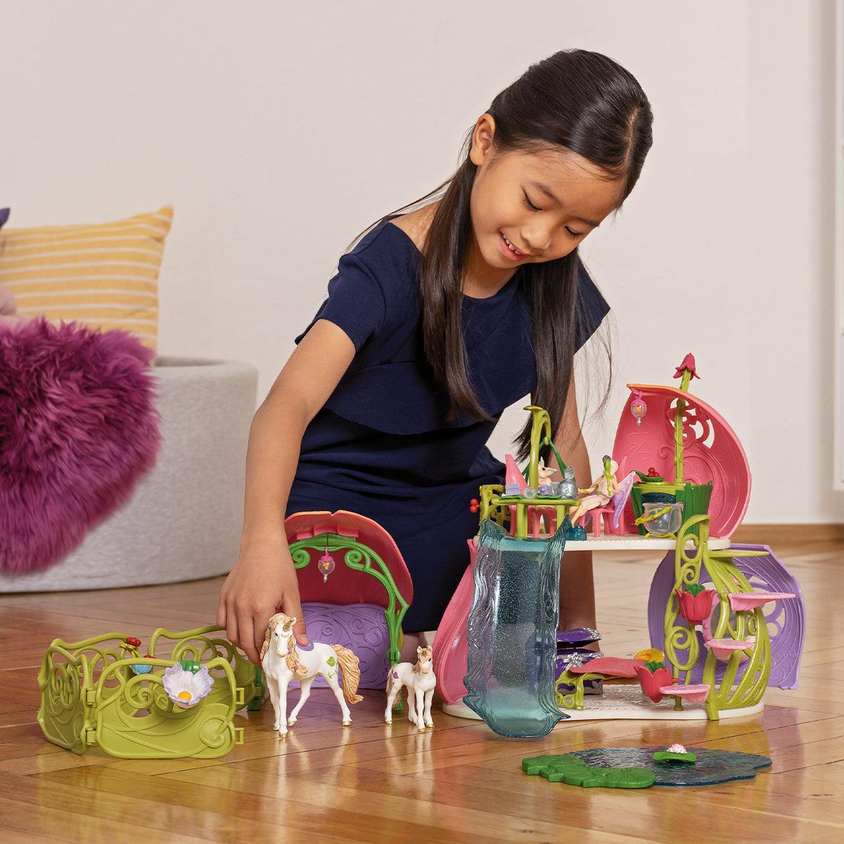 schleich-bayala-bl-tenhaus-spielset-einh-rner-see-42445 image 2