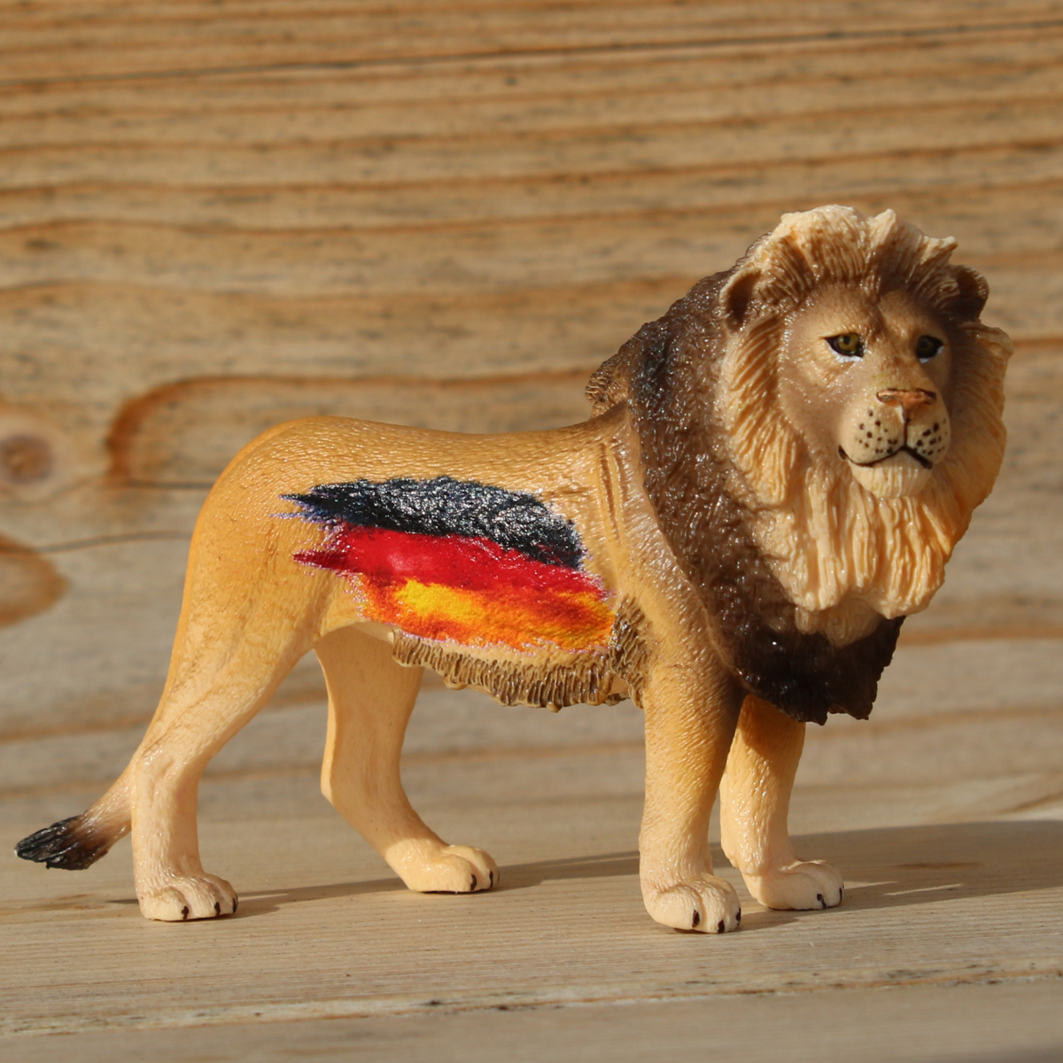 schleich-wild-life-l-we-deutschland-72382-spielfigur-sonderedition image 3