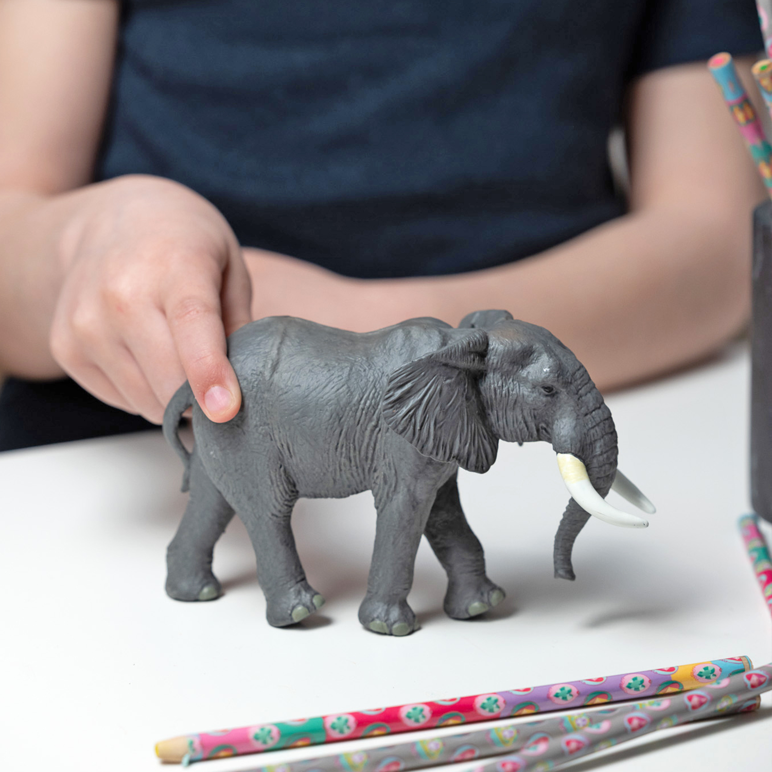 papo-wildlife-afrikanischer-elefant-tierfigur-savanne image 2