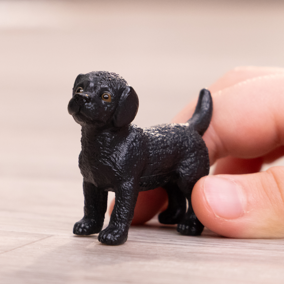 schleich-farm-world-labrador-welpe-schwarz-hund image 2