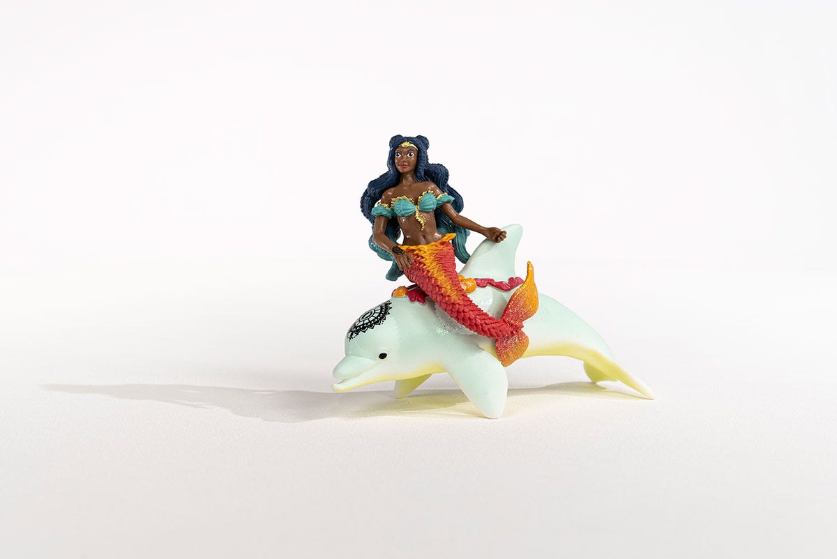 schleich-bayala-70719-isabelle-auf-delfin-meerjungfrau-figur image 6