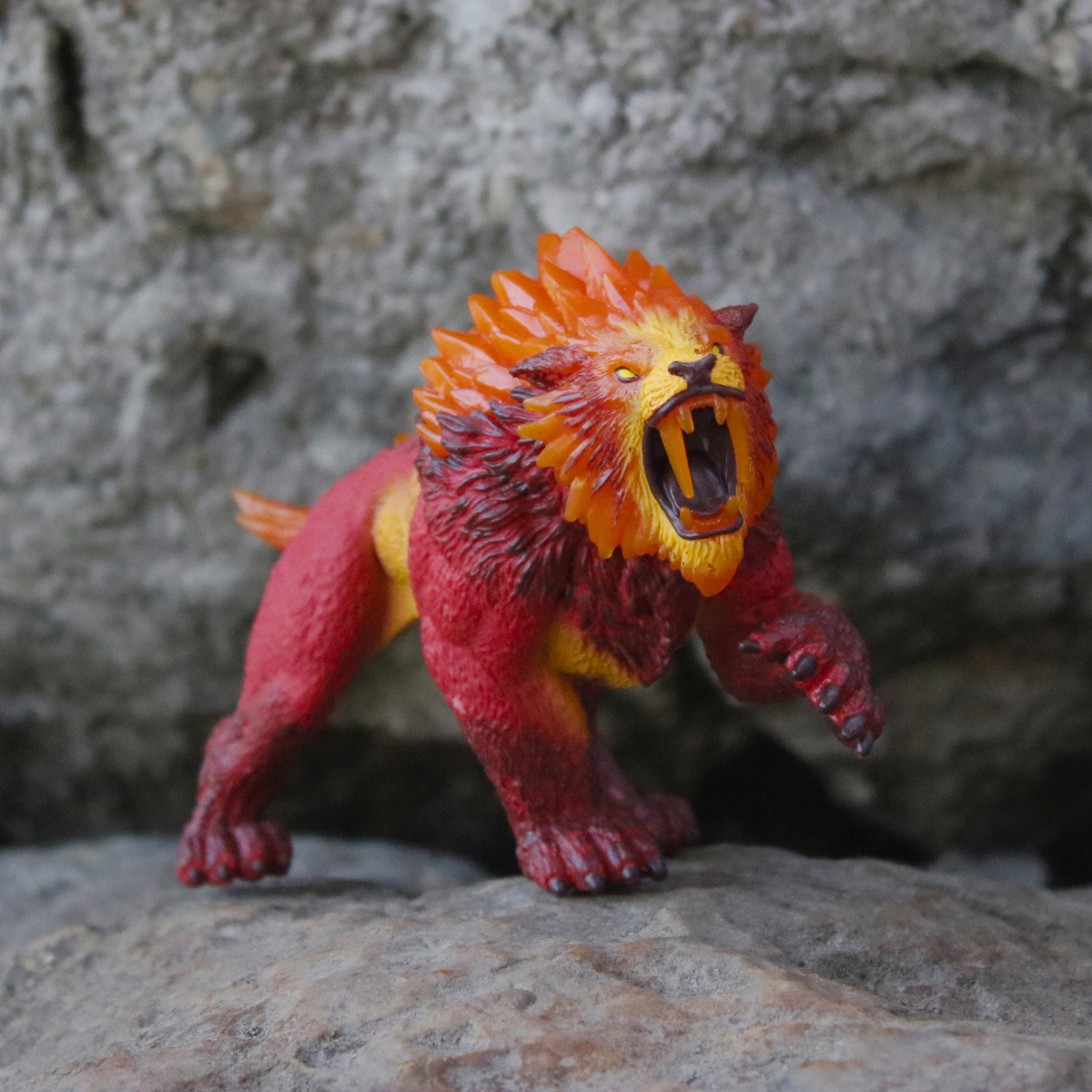 schleich-eldrador-70899-lava-s-belzahntiger-monsterfigur image 2