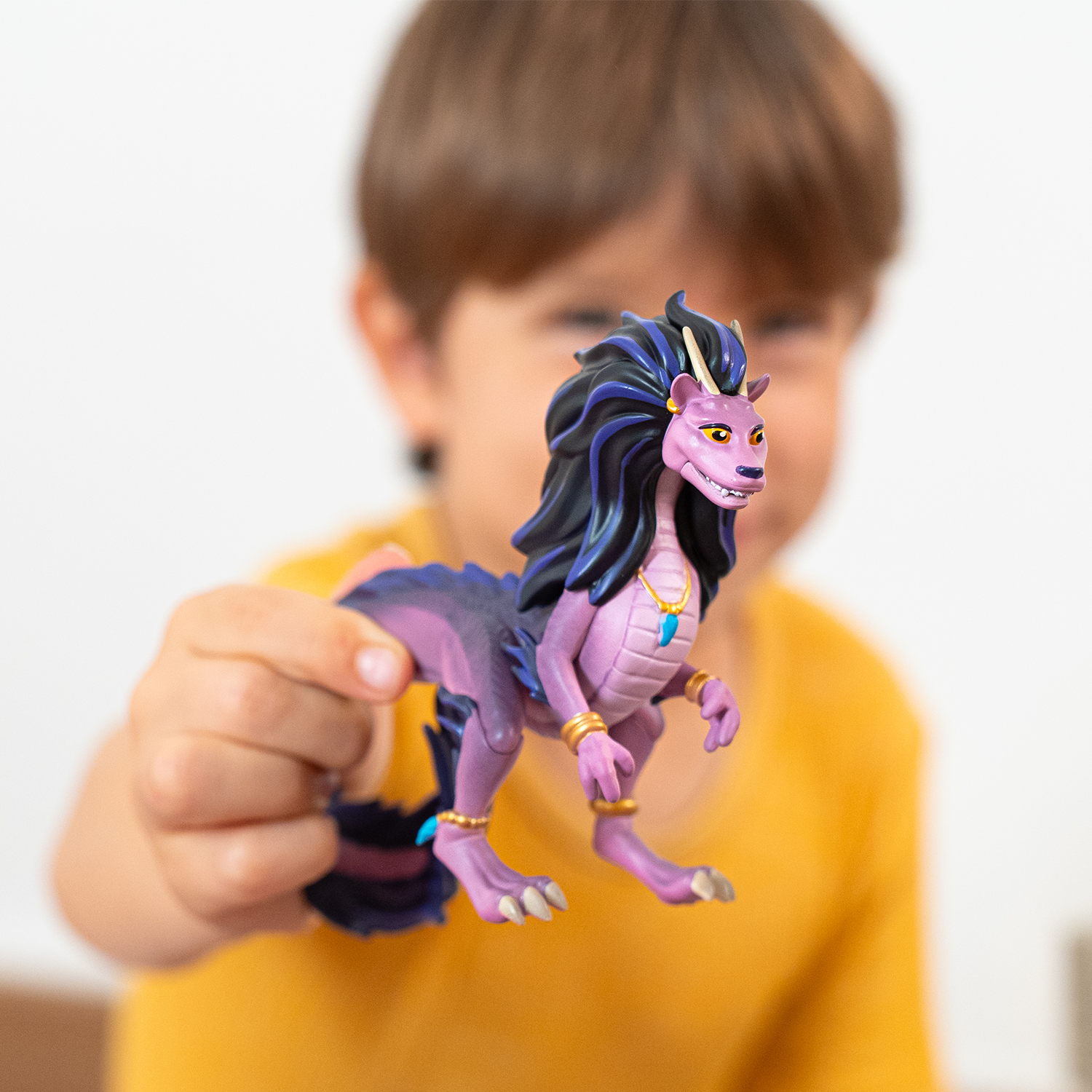papo-enchanted-world-sakura-drache-spielfigur-lila image 2