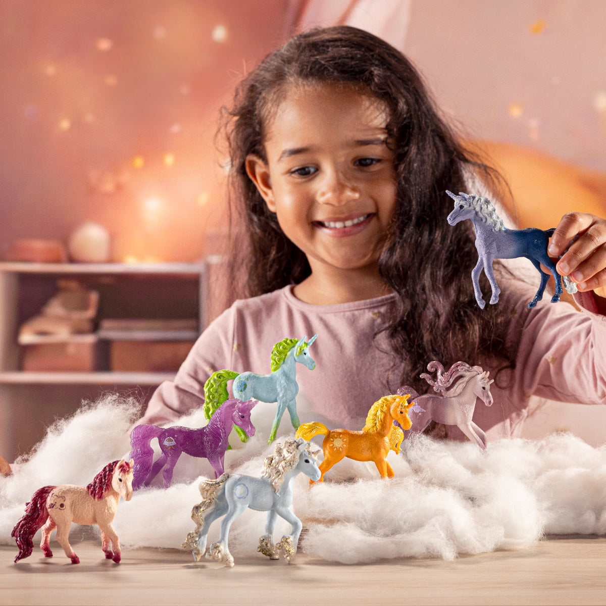 schleich-bayala-sammeleinhorn-planetea-einhornfigur-glitzer image 2