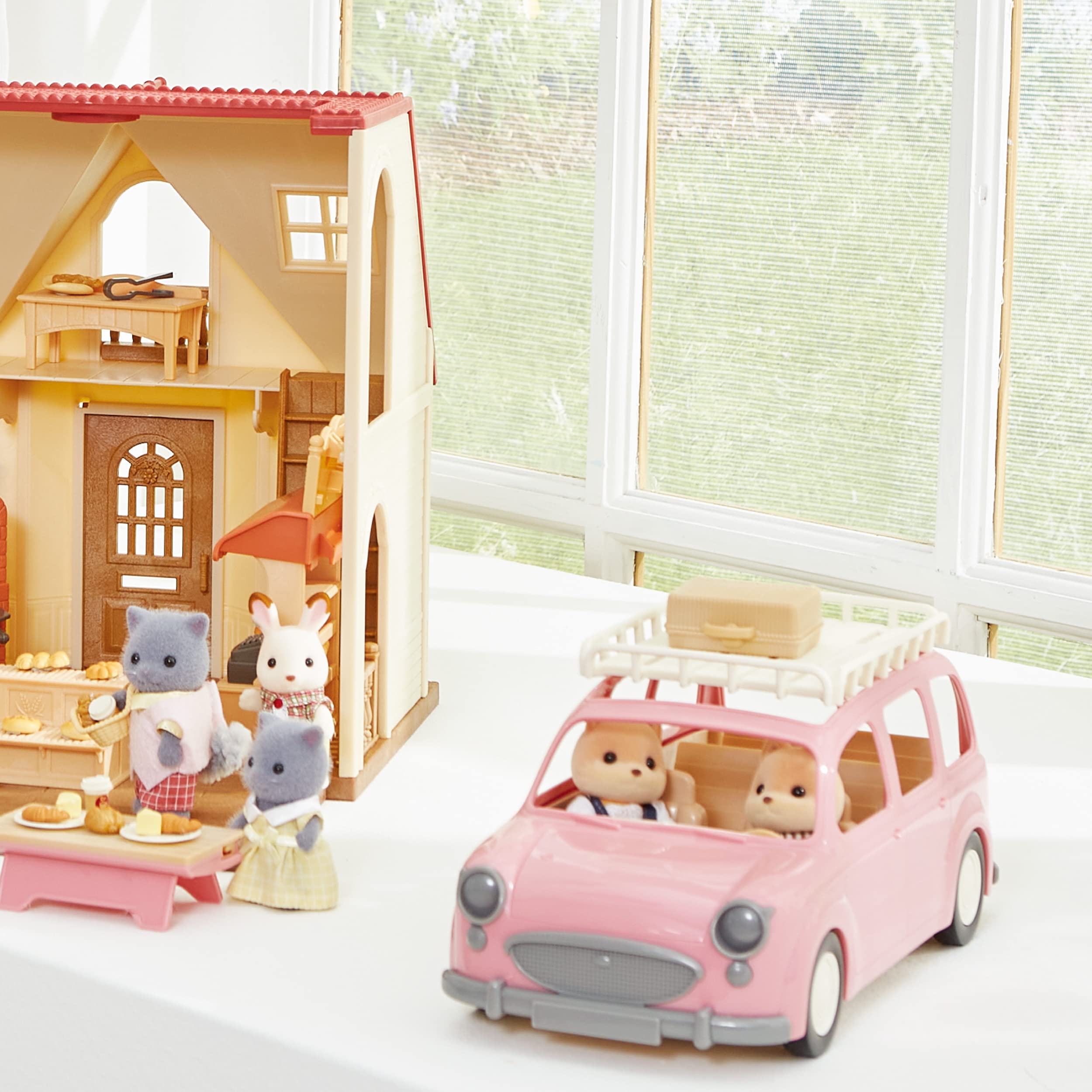 sylvanian-families-trip-l5535-familienauto-puppenhaus-picknick-set image 4