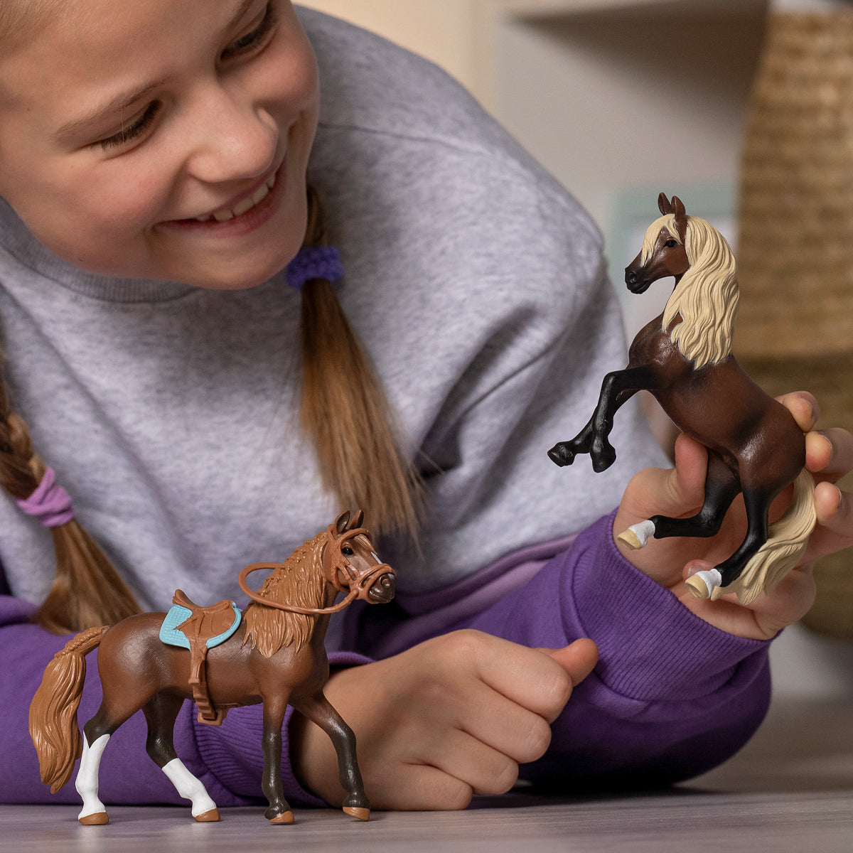 schleich-horse-club-paso-peruano-stute-pferdefigur-13953 image 2