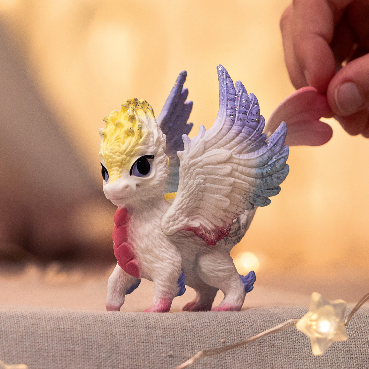 schleich-bayala-regenbogen-babydrache-figur-70825 image 2