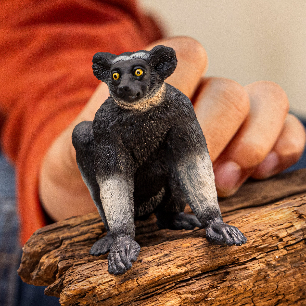 schleich-wild-life-14877-indri-tierfigur-madagaskar image 2