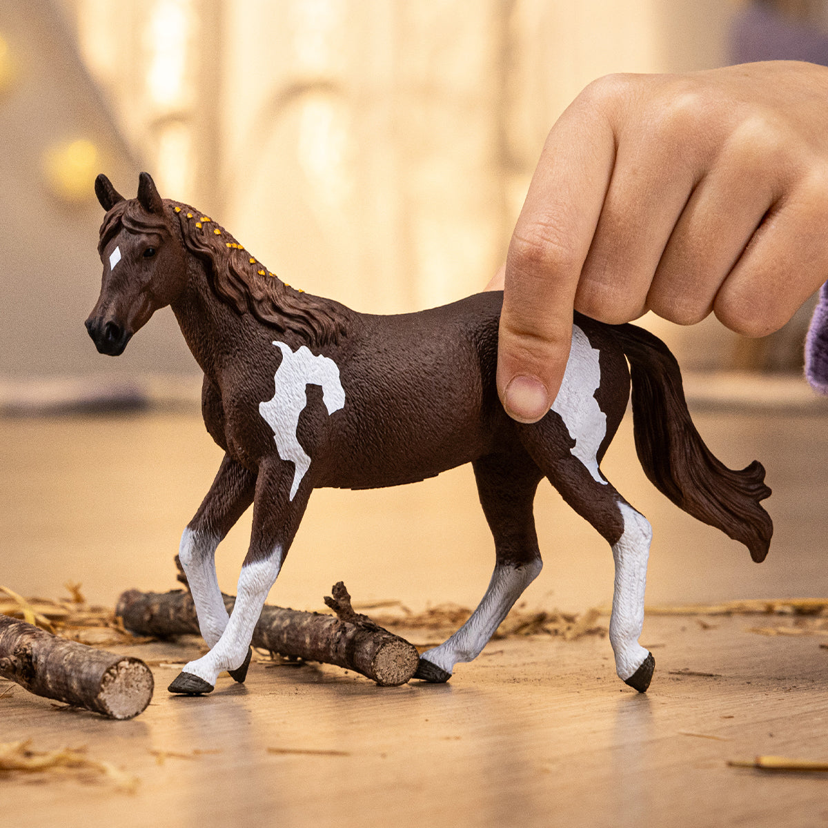 schleich-horse-club-14901-paint-horse-stute-tierfigur image 2