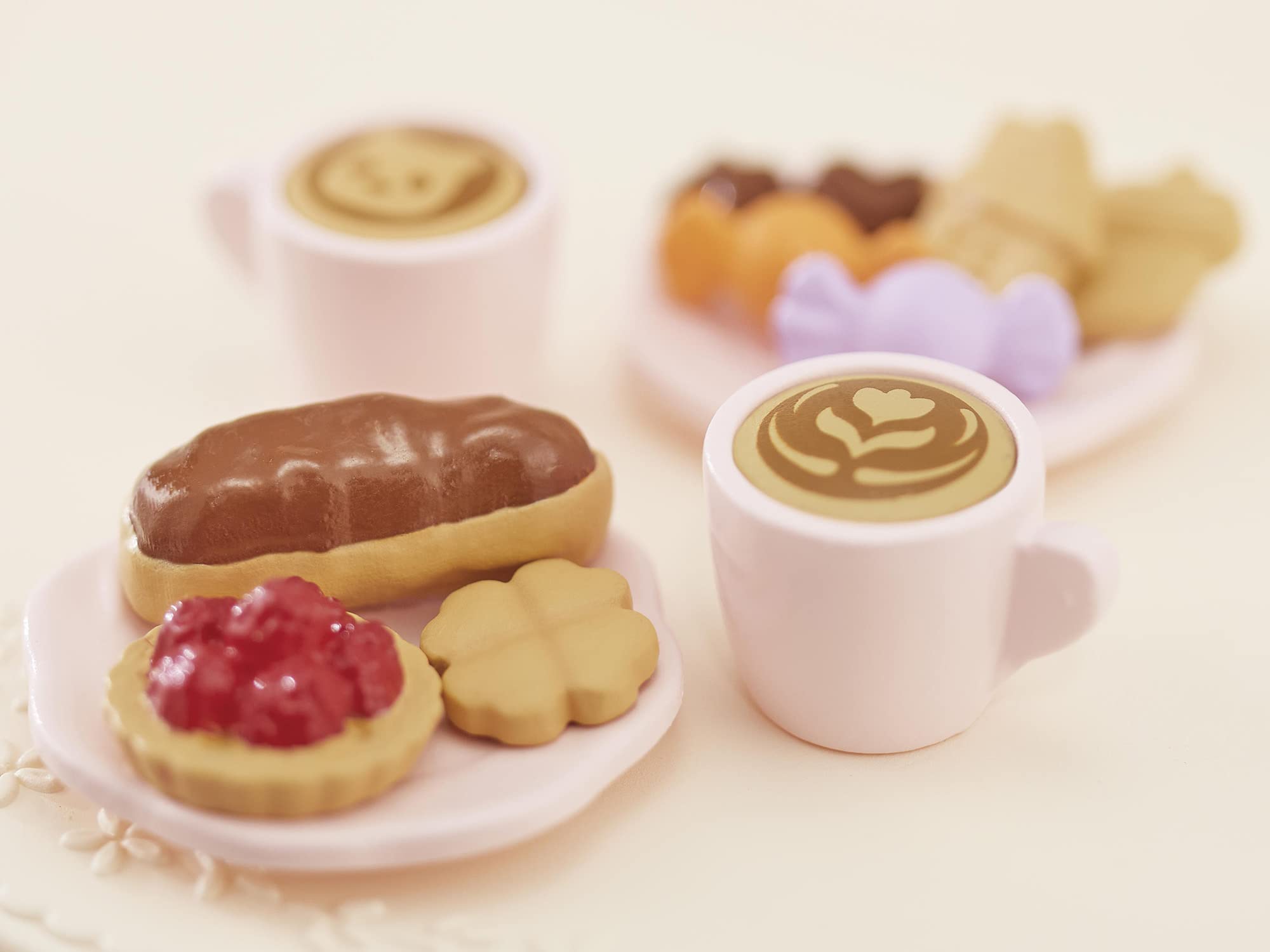 sylvanian-families-baby-treats-5742-kaffee-und-kuchen-set-m-bel image 4
