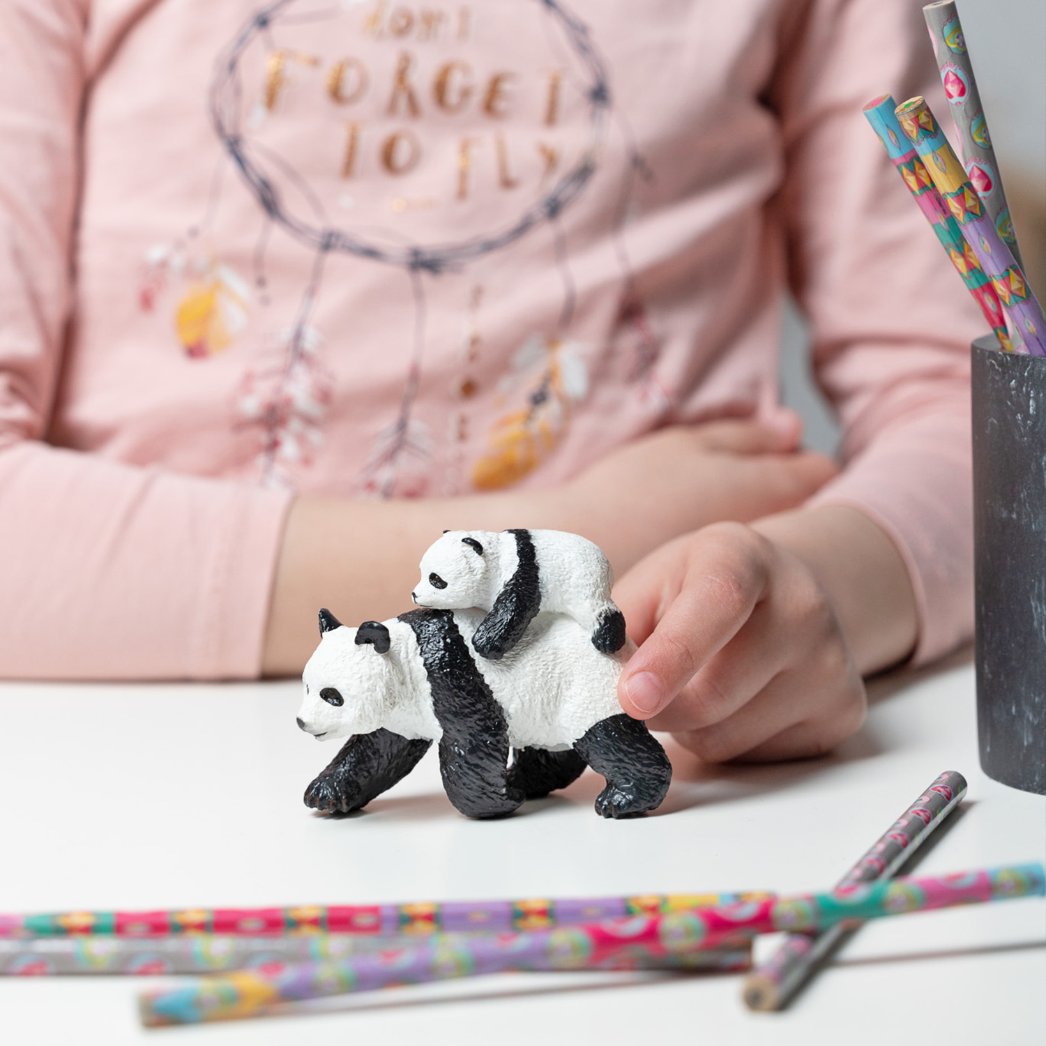 papo-wildlife-panda-baby-figur-bambusb-r-schwarz-wei image 2