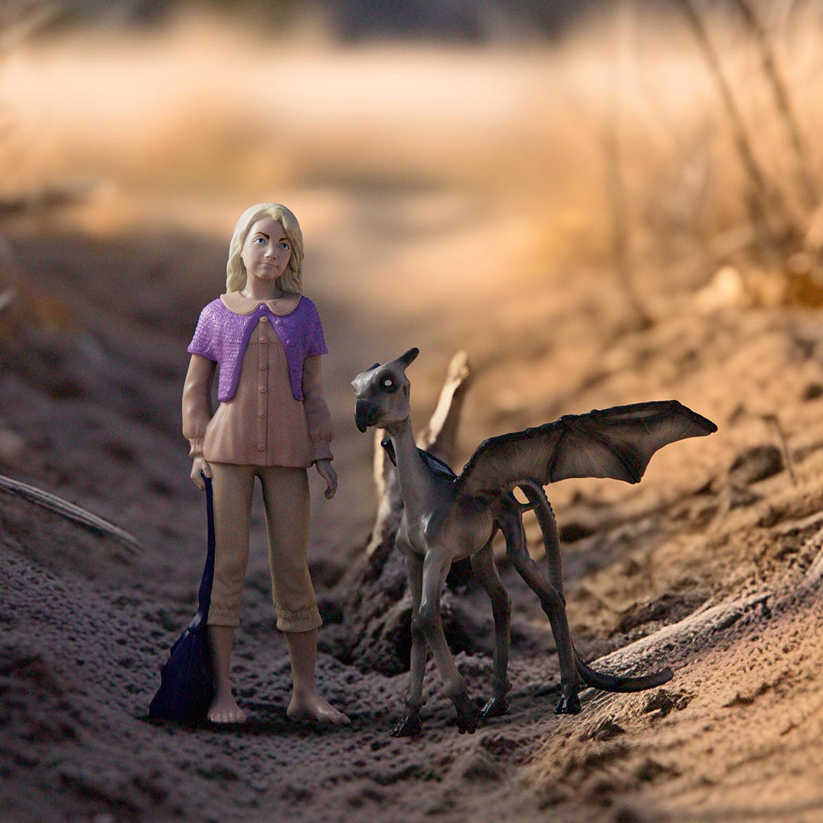 schleich-harry-potter-42636-luna-lovegood-figur-mit-thestral image 2