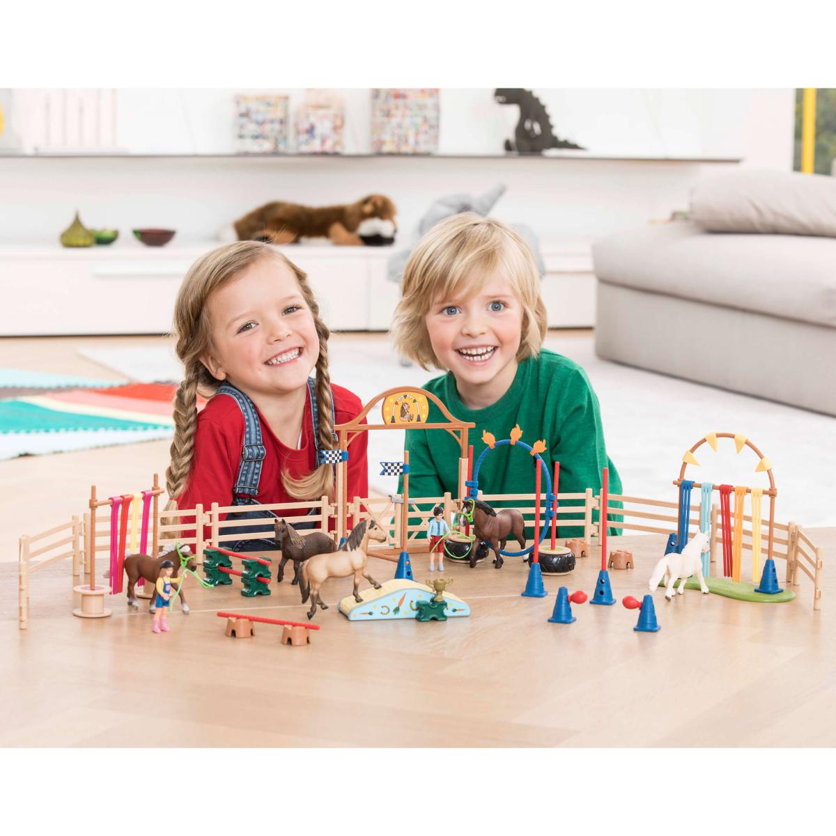 schleich-horse-club-pony-agility-rennen-42482-spielfiguren-set-parcours image 7
