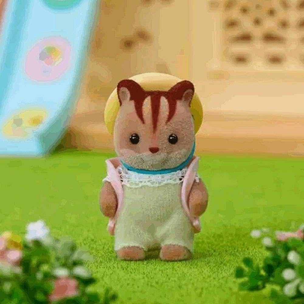 sylvanian-families-baby-5406-walnuss-eichh-rnchen-baby-4-cm image 4
