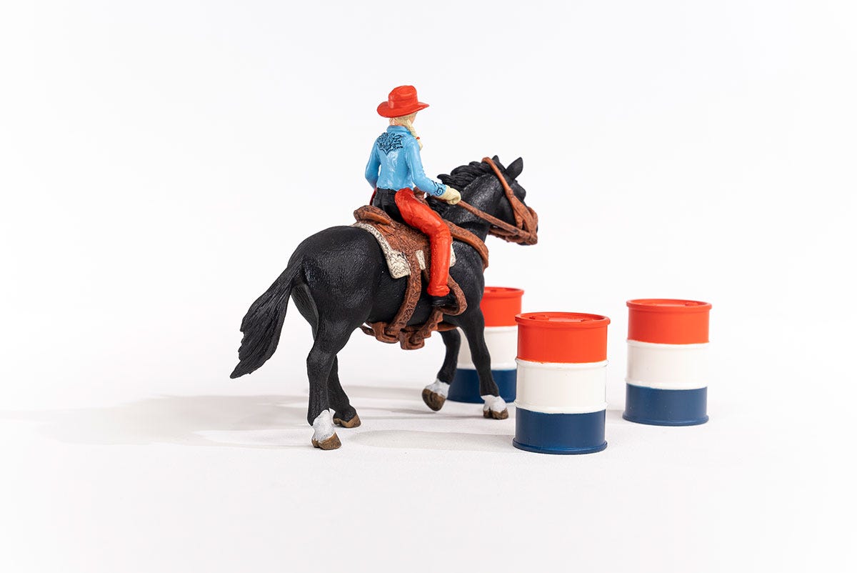 schleich-horse-club-42576-barrel-racing-spielfiguren-set-mit-cowgirl image 6