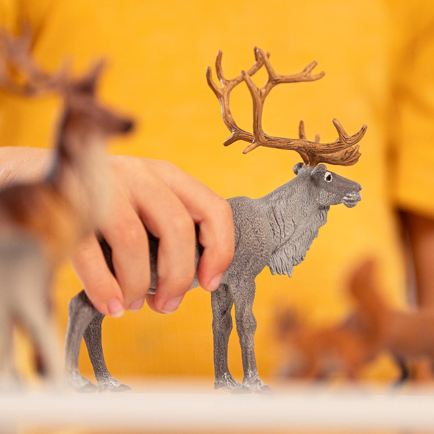 papo-wildlife-rentier-figur-mit-geweih image 2