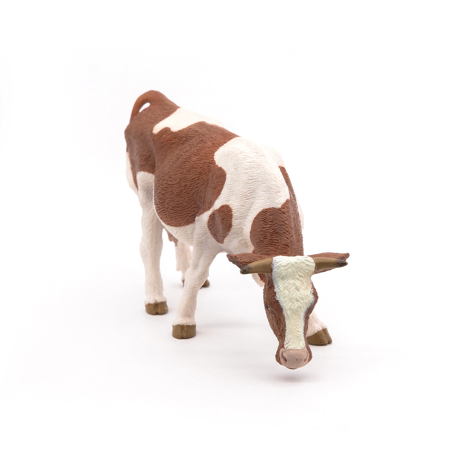 papo-farmyard-friends-simmentaler-kuh-grasend-figur image 5