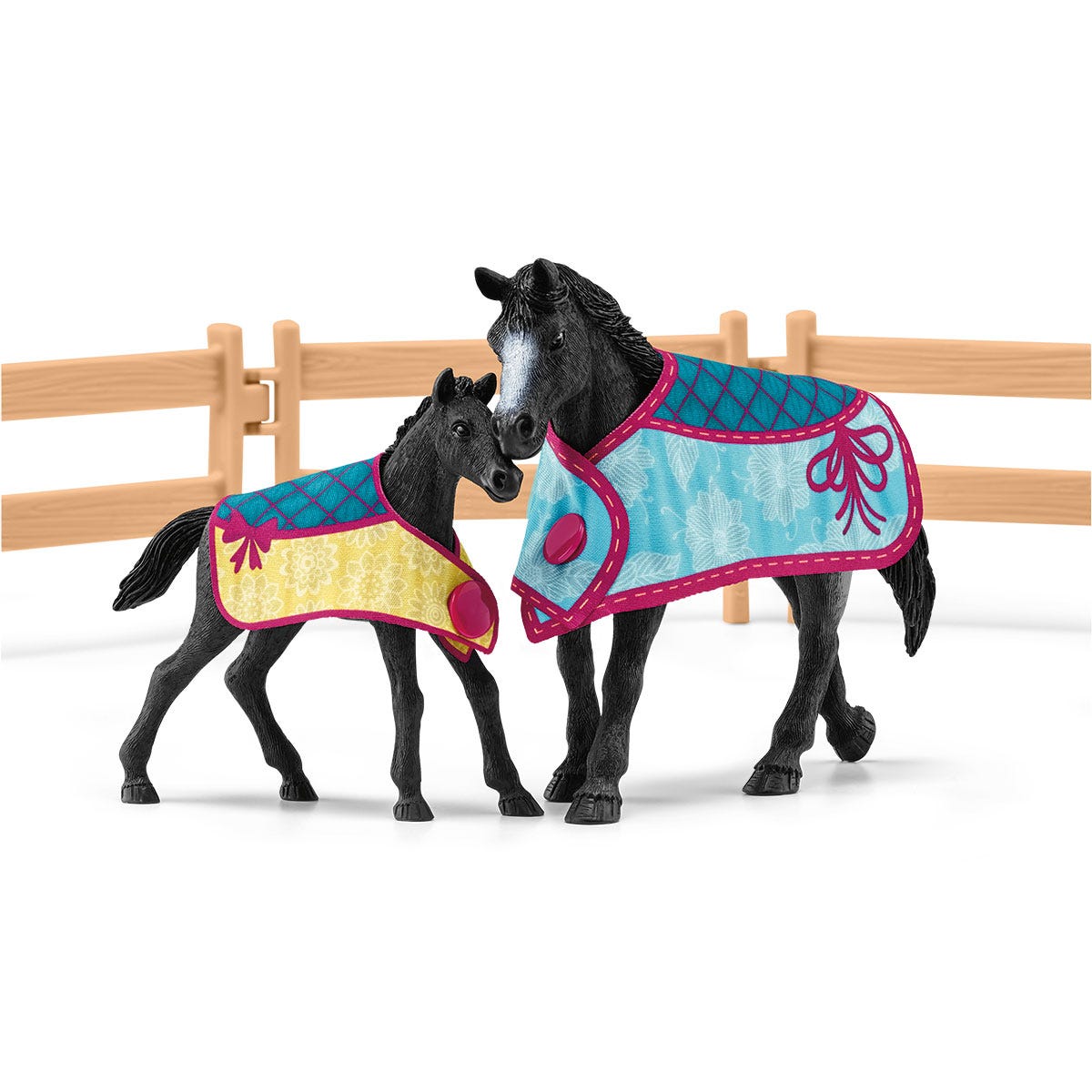 schleich-horse-club-pferdebox-42611-mit-stute-und-fohlen image 5