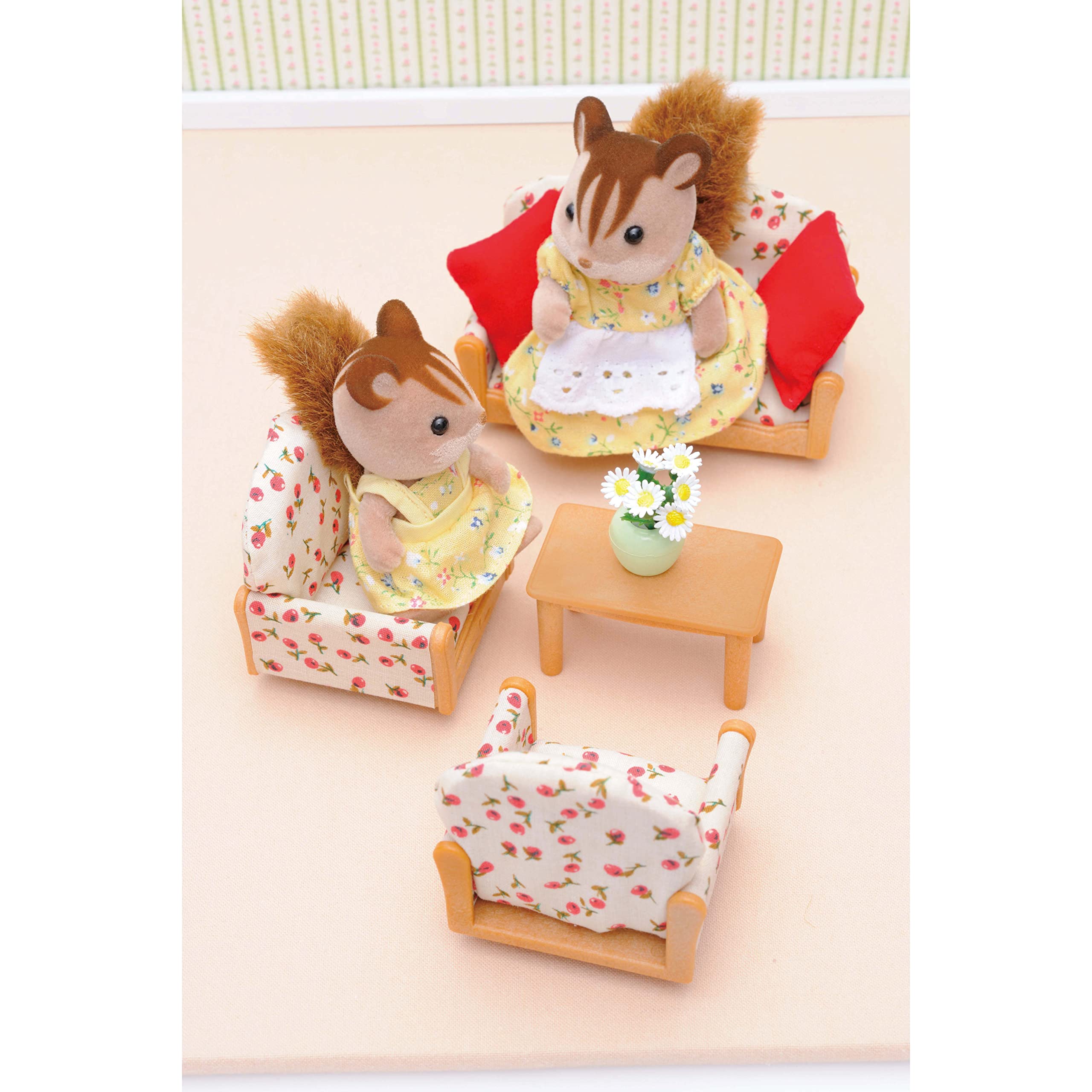 sylvanian-families-village-4464-dreiteilige-sitzgruppe-puppenm-bel image 2