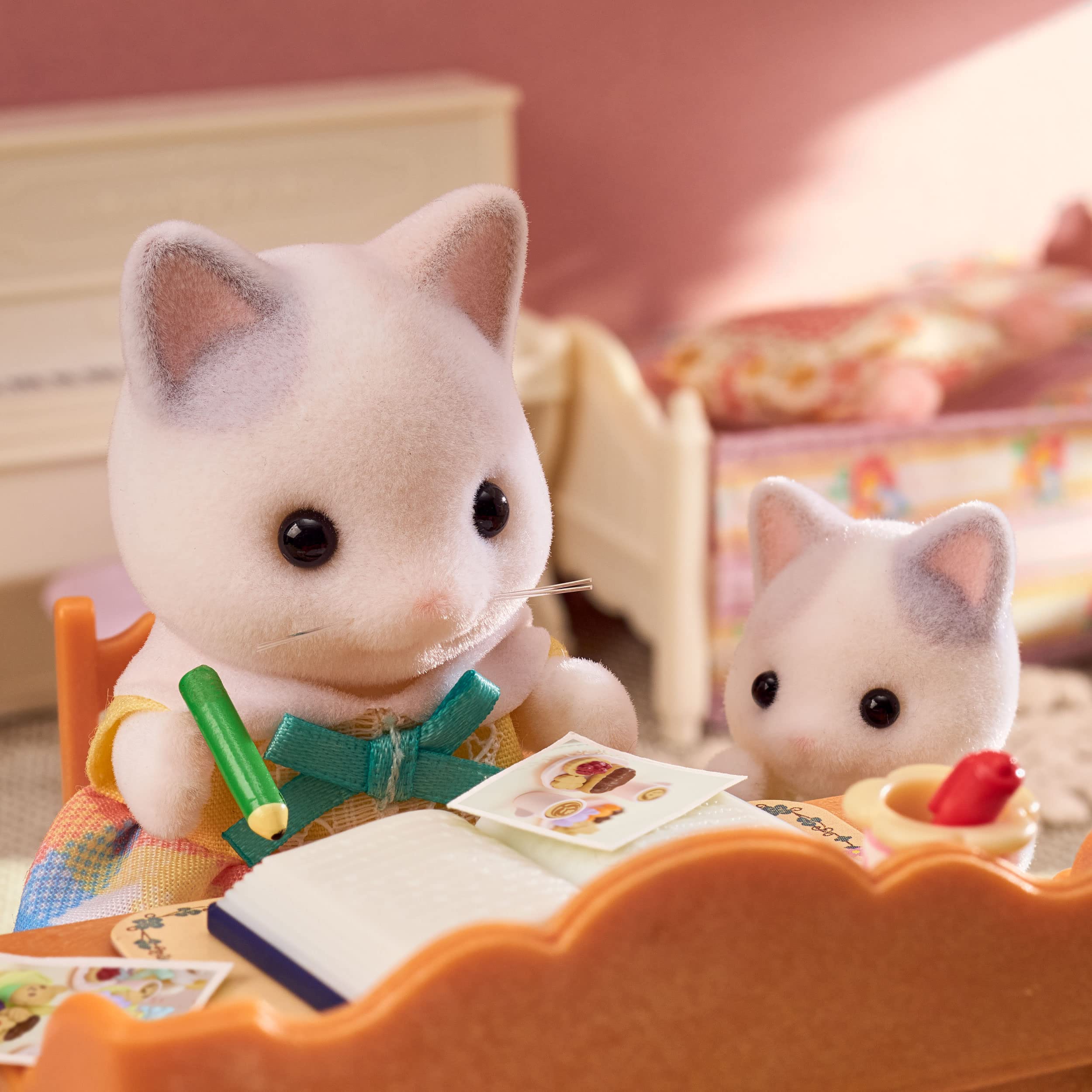 sylvanian-families-5738-milchkatzen-familie-figuren-mit-zubeh-r image 6