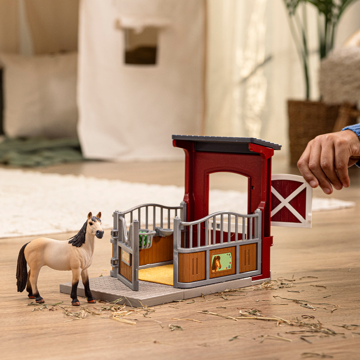 schleich-horse-club-ponybox-mit-mustang-stute-pferd-42724 image 2