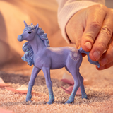 schleich-bayala-einhornfohlen-iris-spielfigur-lila-blumentattoo image 2